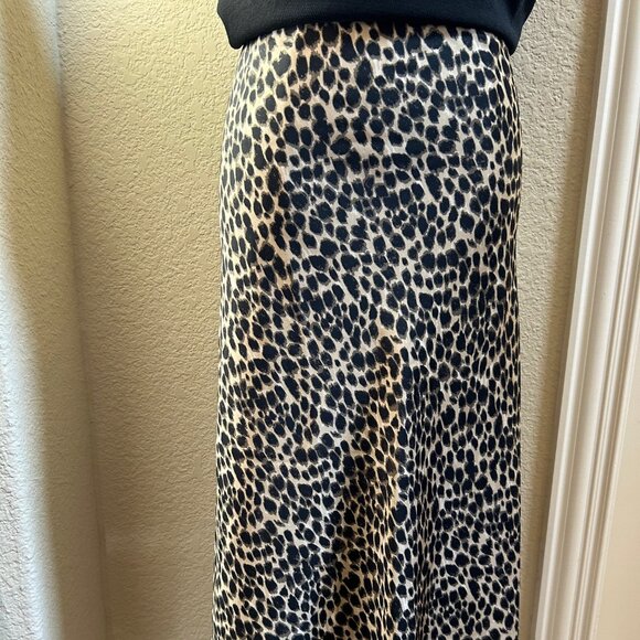 J. Crew Factory Dresses & Skirts - Jcrew Factory Midi Leopard Print Skirt - Size Large